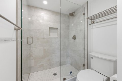 Купить кондоминиум в Бока-Ратон, Флорида 2 спальни, 132.48м2, № 2060735 - фото 28