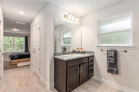 Villa ou maison à vendre à High Springs, Floride: 4 chambres, 206.06 m2 № 2147774 - photo 30