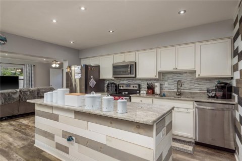 Casa en venta en Largo, Florida, 3 dormitorios, 137.87 m2 № 1803261 - foto 14