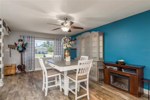 Casa en venta en Largo, Florida, 3 dormitorios, 137.87 m2 № 1803261 - foto 8