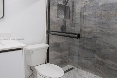 Купить кондоминиум в Пемброк-Пайнс, Флорида 1 спальня, 75.34м2, № 1964752 - фото 24