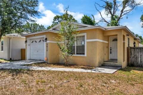 Villa ou maison à louer à Tampa, Floride: 3 chambres, 157.75 m2 № 2115474 - photo 3