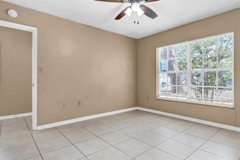Villa ou maison à louer à Tampa, Floride: 3 chambres, 157.75 m2 № 2115474 - photo 15