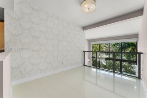 Condominio en venta en Miami Beach, Florida, 2 dormitorios, 157.93 m2 № 1984209 - foto 16