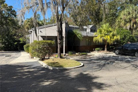Immobilier commercial à louer à Gainesville, Floride: 673.54 m2 № 2143099 - photo 6