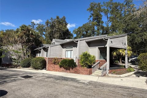 Immobilier commercial à louer à Gainesville, Floride: 673.54 m2 № 2143099 - photo 8