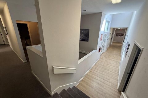 Immobilier commercial à louer à Gainesville, Floride: 673.54 m2 № 2143099 - photo 27