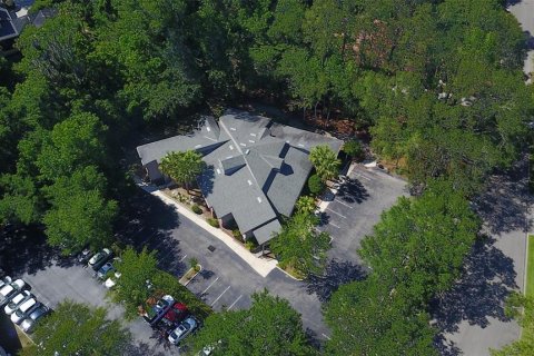 Immobilier commercial à louer à Gainesville, Floride: 673.54 m2 № 2143099 - photo 2