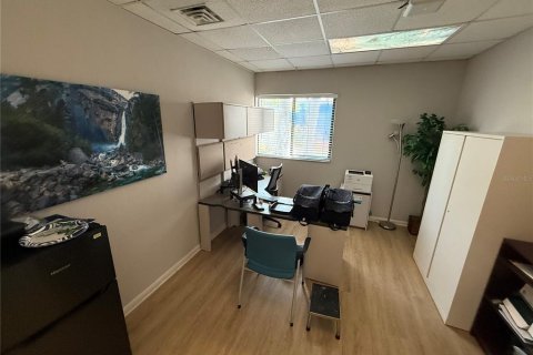 Immobilier commercial à louer à Gainesville, Floride: 673.54 m2 № 2143099 - photo 29