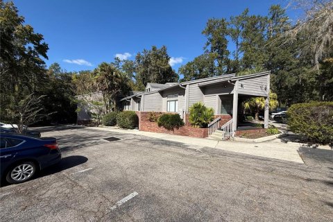 Immobilier commercial à louer à Gainesville, Floride: 673.54 m2 № 2143099 - photo 7