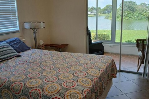 Apartment in Delray Beach, Florida 2 bedrooms, 81.75 sq.m. № 2190828 - photo 11