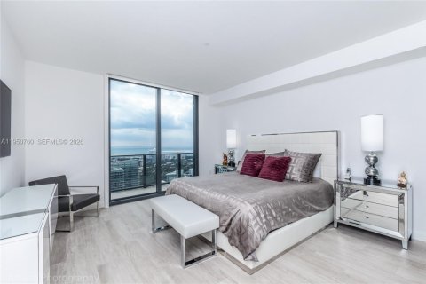 Condominio en alquiler en Miami, Florida, 3 dormitorios, 177.81 m2 № 2007010 - foto 27
