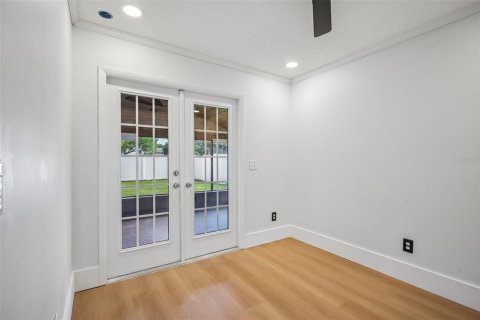 Villa ou maison à vendre à Palm Harbor, Floride: 3 chambres, 96.15 m2 № 2398407 - photo 20