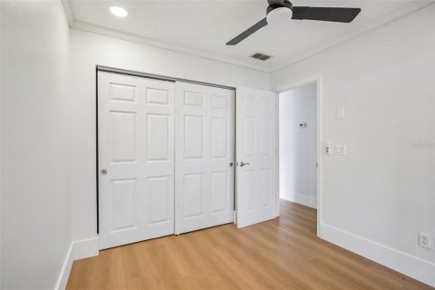 Villa ou maison à vendre à Palm Harbor, Floride: 3 chambres, 96.15 m2 № 2398407 - photo 21
