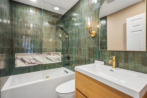 Villa ou maison à vendre à Palm Harbor, Floride: 3 chambres, 96.15 m2 № 2398407 - photo 18
