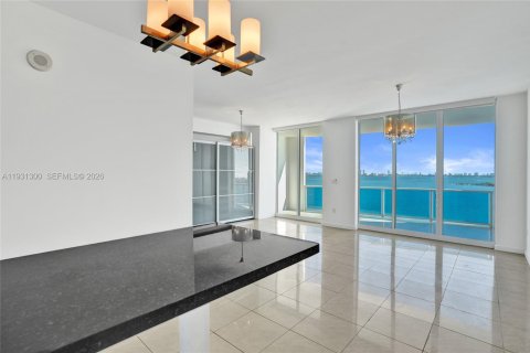 Condominio en venta en Miami, Florida, 1 dormitorio, 78.97 m2 № 1990303 - foto 22