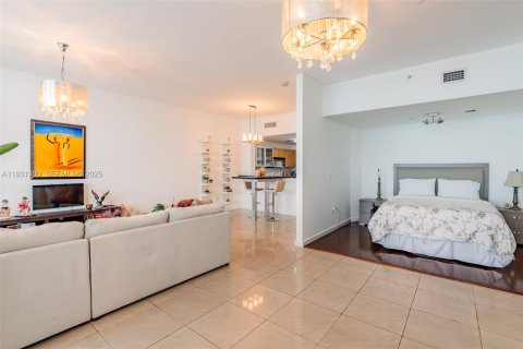 Купить кондоминиум в Майами, Флорида 1 спальня, 78.97м2, № 1990303 - фото 7