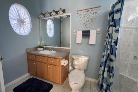 House in Weeki Wachee, Florida 3 bedrooms, 221.57 sq.m. № 1528359 - photo 16