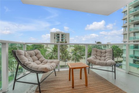 Condominio en venta en Miami Beach, Florida, 1 dormitorio, 79.15 m2 № 2007468 - foto 7
