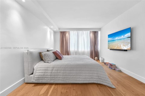 Condominio en venta en Miami Beach, Florida, 1 dormitorio, 79.15 m2 № 2007468 - foto 14