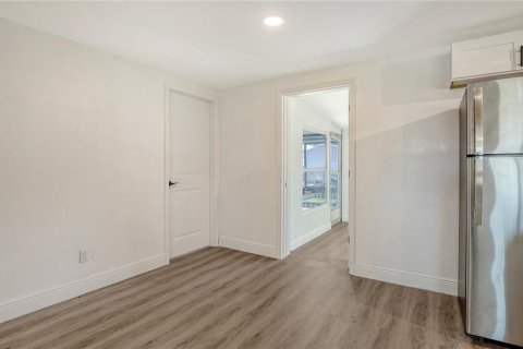 Casa en venta en Venice, Florida, 3 dormitorios, 107.02 m2 № 1743795 - foto 11