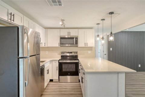 Casa en venta en Venice, Florida, 3 dormitorios, 107.02 m2 № 1743795 - foto 16