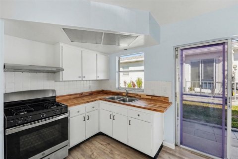 Купить кондоминиум в Семинол, Флорида 5 комнат, 59.46м2, № 2094060 - фото 15