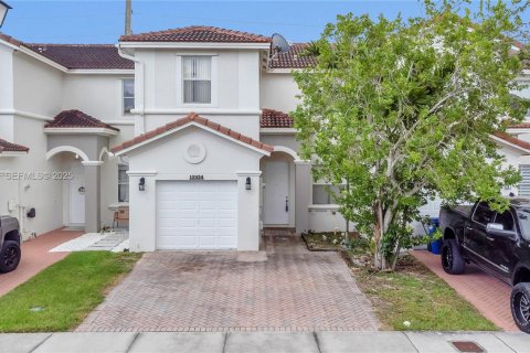 Снять в аренду таунхаус в Хомстед, Флорида 4 спальни, 163.97м2, № 1991019 - фото 21