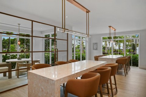 Copropriété à louer à Sunrise, Floride: 2 chambres, 115.76 m2 № 2262386 - photo 12