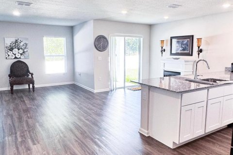 House in Ocala, Florida 4 bedrooms, 154.78 sq.m. № 1909848 - photo 27