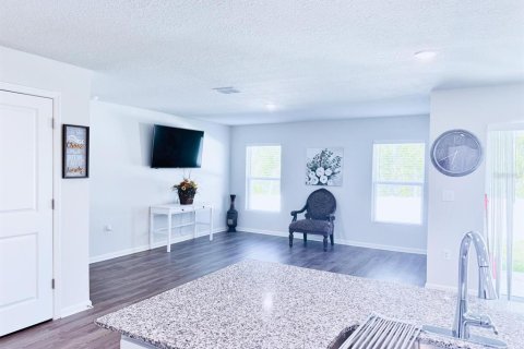 House in Ocala, Florida 4 bedrooms, 154.78 sq.m. № 1909848 - photo 4