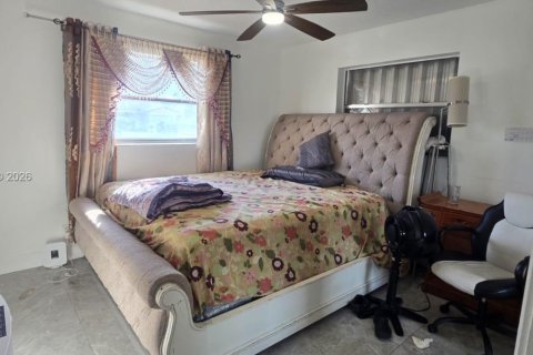 House in Boca Raton, Florida 3 bedrooms, 124.67 sq.m. № 2003255 - photo 12