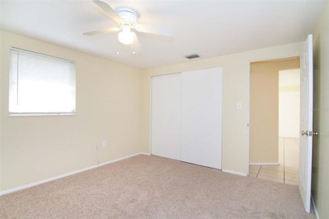 Villa ou maison à louer à Sarasota, Floride: 2 chambres, 71.26 m2 № 1906905 - photo 6
