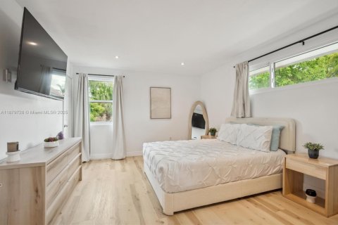 Casa en venta en Coral Springs, Florida, 3 dormitorios, 142.7 m2 № 1930447 - foto 9