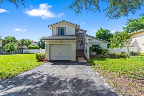 Casa en venta en Coral Springs, Florida, 3 dormitorios, 142.7 m2 № 1930447 - foto 24