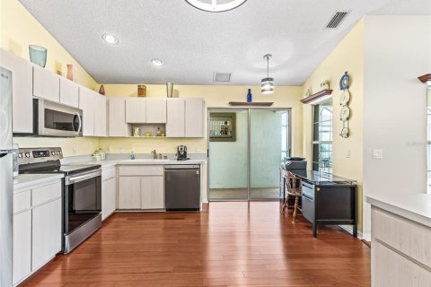 House in Summerfield, Florida 2 bedrooms, 155.61 sq.m. № 2308237 - photo 29