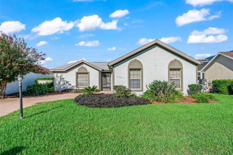House in Summerfield, Florida 2 bedrooms, 155.61 sq.m. № 2308237 - photo 8