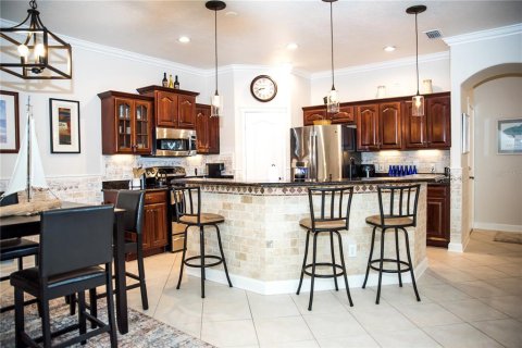 House in Apollo Beach, Florida 3 bedrooms, 138.15 sq.m. № 1620727 - photo 12