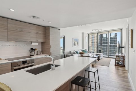 Condominio en venta en Miami, Florida, 1 dormitorio, 64.94 m2 № 2038068 - foto 10