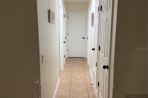 Villa ou maison à vendre à Kissimmee, Floride: 3 chambres, 139.45 m2 № 2428723 - photo 7