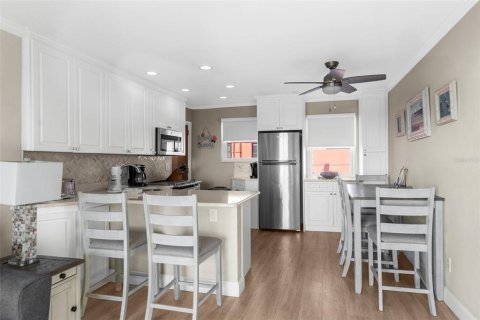 Copropriété à vendre à Saint Pete Beach, Floride: 2 chambres, 74.32 m2 № 1517368 - photo 22