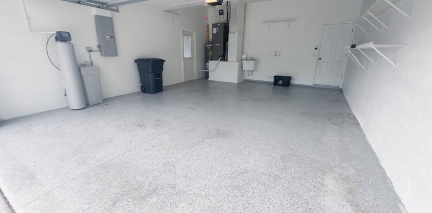 House in Oldsmar, Florida 3 bedrooms, 183.2 sq.m. № 1224916