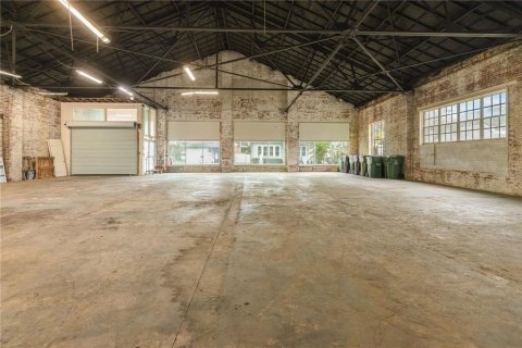 Immobilier commercial à vendre à Leesburg, Floride: 643.81 m2 № 2429670 - photo 9