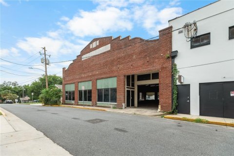 Immobilier commercial à vendre à Leesburg, Floride: 643.81 m2 № 2429670 - photo 2