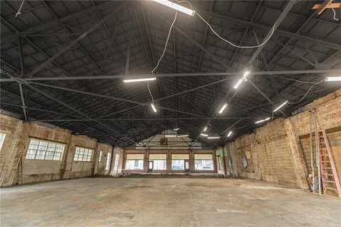 Immobilier commercial à vendre à Leesburg, Floride: 643.81 m2 № 2429670 - photo 5