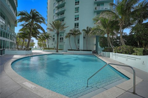 Condo in Miami, Florida  № 1860560 - photo 2