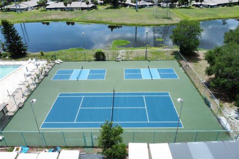 Villa ou maison à vendre à Largo, Floride: 2 chambres, 103.12 m2 № 2107191 - photo 27