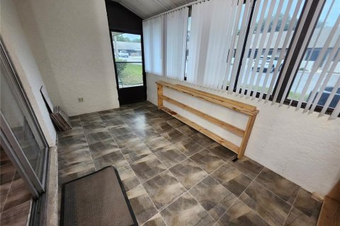 Villa ou maison à vendre à Largo, Floride: 2 chambres, 103.12 m2 № 2107191 - photo 13