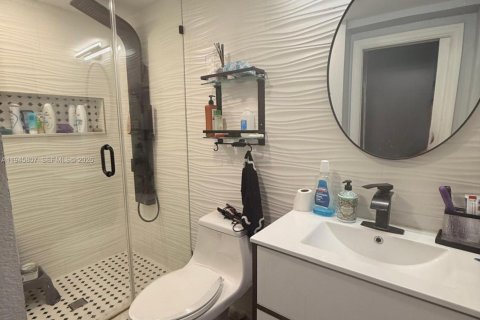 Снять в аренду виллу или дом в Хайалиа Гарденс, Флорида 2 спальни, 221.29м2, № 2005679 - фото 7