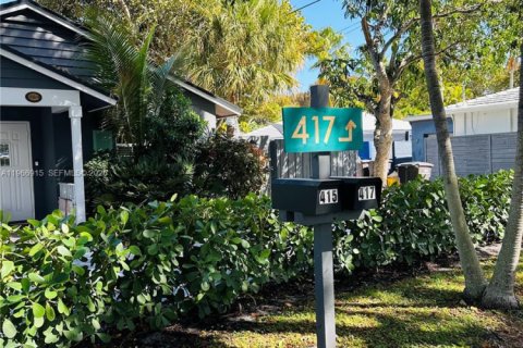 Immobilier commercial à louer à West Palm Beach, Floride: 1 chambre, 170.48 m2 № 2028775 - photo 4